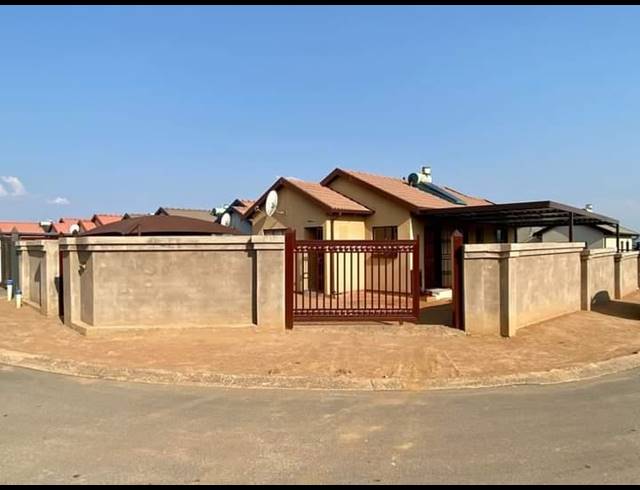 3 BEDROOM HOUSE FOR SALE IN SOSHANGUVE VV